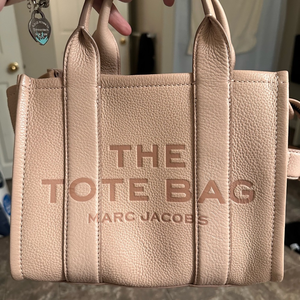 Marc Jacobs tote bag in mini size